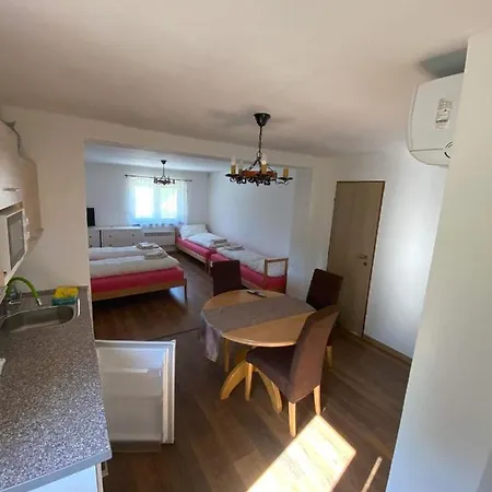 Vinný sklep u Mňa Mutěnice Exteriér fotografie